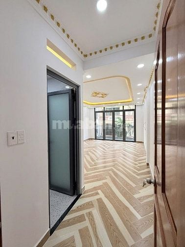 CHỈ 12 TỶ NHÀ ĐẸP 100% ĐƯỜNG SỐ 6 Q6 (4X17) CÓ 4PN