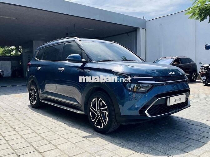 Kia Carens 2024 1.5G Luxury - 20600 km