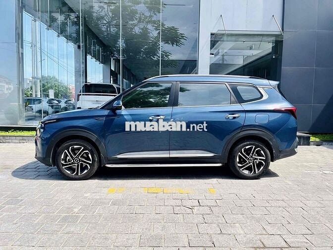 Kia Carens 2024 1.5G Luxury - 20600 km