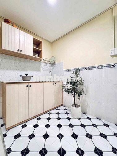 PHÒNG GÁC 30m2 MỚI 100% NGAY ĐH SPKT - ĐH NGÂN HÀNG - NGÃ TƯ THỦ ĐỨC