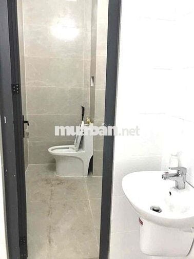 Cho Thuê Nhà Và MB Vừa Ở Vừa KD 250m2 Gần Nhà Thờ Dĩ An