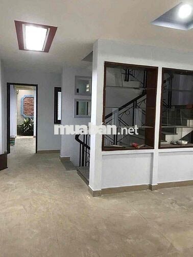 Cho thuê nhà MTKD đường số 6 KDC TÊN LỬA ngay ngã tư tiện KD