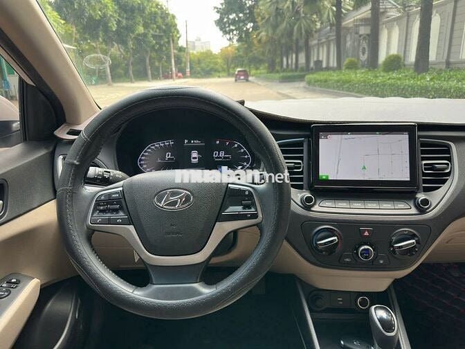 Hyundai Accent 2022 1.4 AT - 45000 km