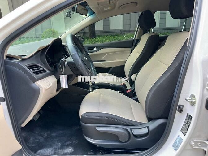 Hyundai Accent 2022 1.4 AT - 45000 km