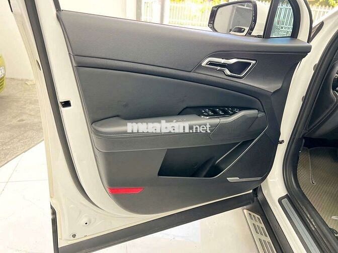 KIA SPORTAGE 2022 2.0G Premium - 36018 km