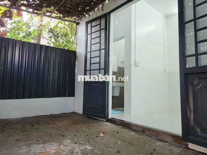 BÁN NHÀ CẤP 4 KHU TÁI ĐỊNH CƯ PHƯỜNG 9 TP VĨNH LONG
