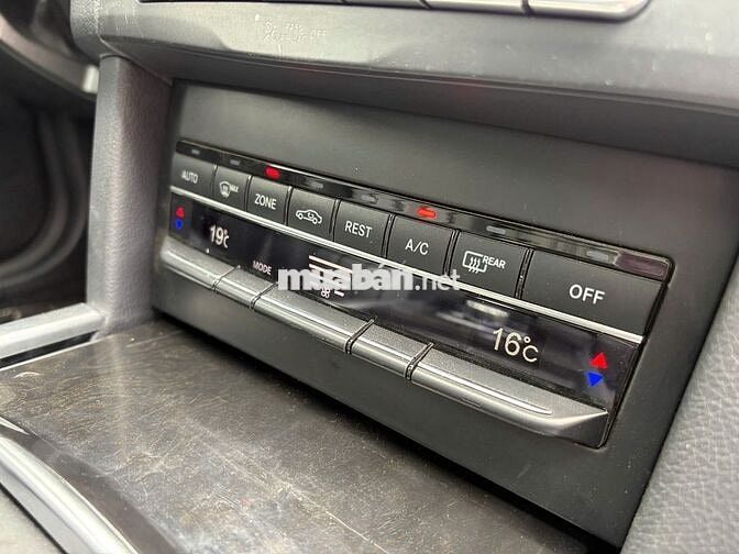 Mercedes Benz E Class 2014 E250-82000 km Siêu đẹp