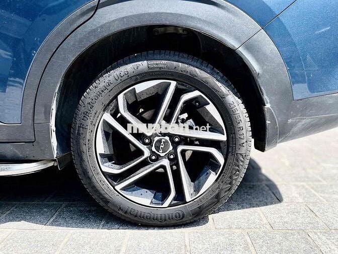 Kia Carens 2024 1.5G Luxury - 20600 km