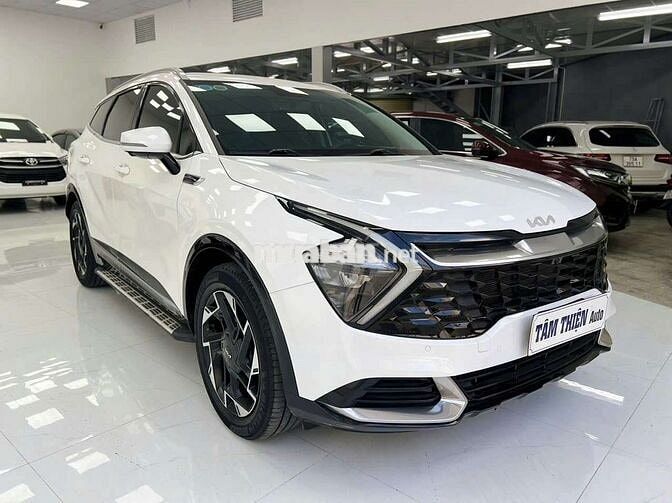 KIA SPORTAGE 2022 2.0G Premium - 36018 km