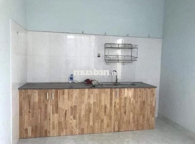 Bán nhà Gấp Ở hóc Môn 880tr có SHR Rộng 122m2 Chủ kẹt gấp lắm rồi !