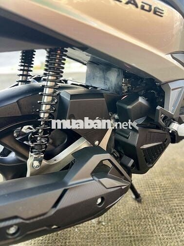 BÁN XE AIR BLADE 2019 bạc posche - MỚI KENG