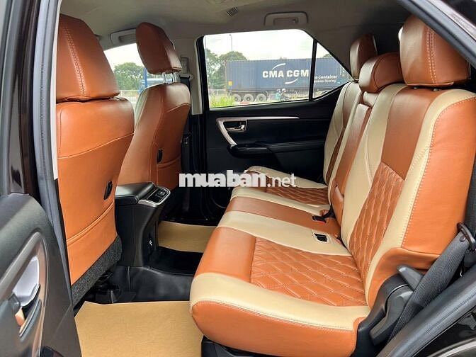 Toyota Fortuner 2021 2.4G 4x2AT - 77970 km