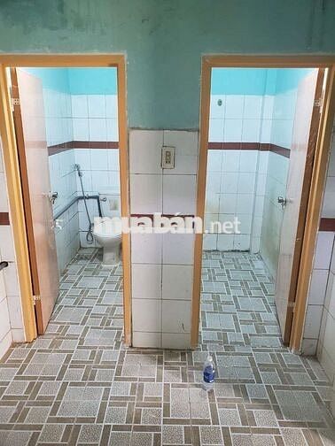 Cho thuê nguyên căn nhà 11/1 Nguyễn Thị Lừa bên hông chợ Củ Chi