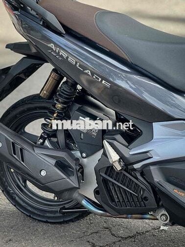 Ab 150 2021 Xám Đen Kiểng có góp