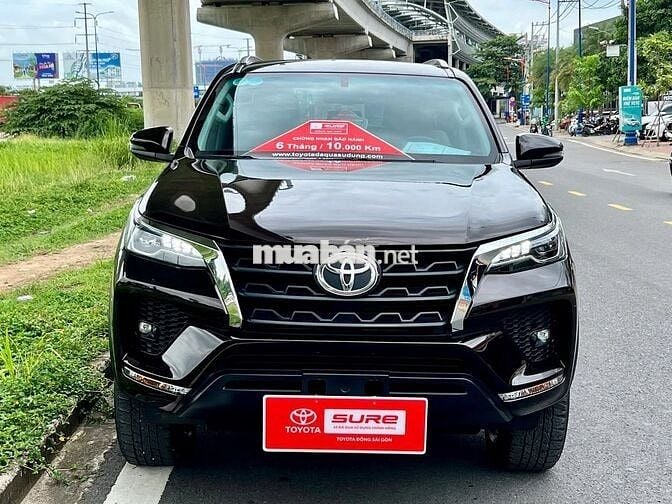 Toyota Fortuner 2021 2.4G 4x2AT - 77970 km