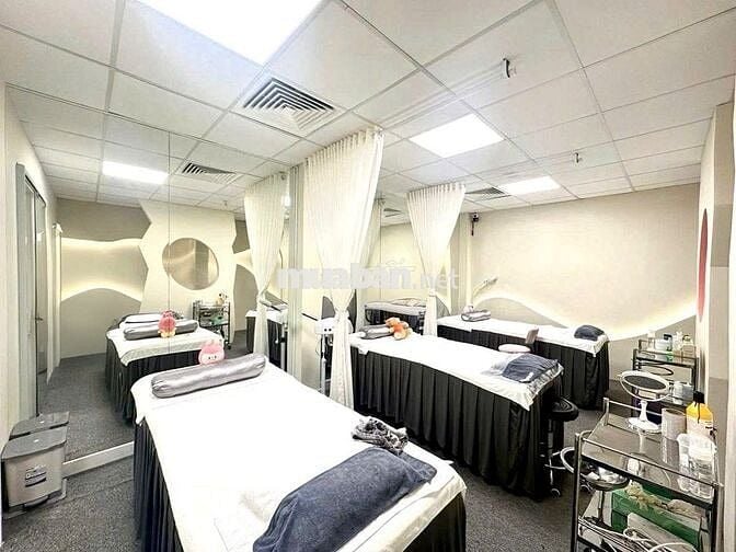 CHO THUÊ NHÀ MẶT TIỀN VŨ HUY TẤN – CÓ THANG MÁY – TRỐNG SUỐT