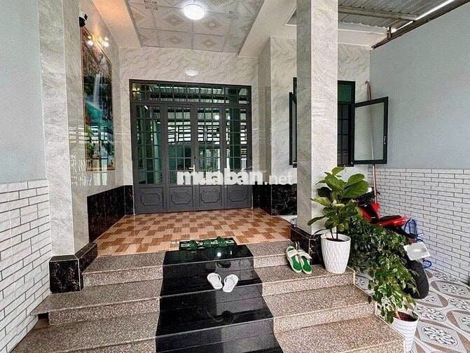 Nhà mới đặng thúc vịnh,hóc môn 98m2 , 960 triệu , sổ hồng riêng