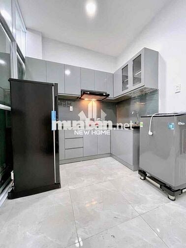 CHDV gần ẩm thực Phan Xích Long _ BV Hoàn Mỹ _ ĐH ISB Tân Định Quận 1