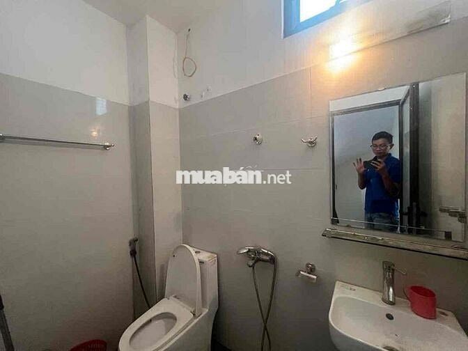 Bán nhà dân xây Định Công - Oto đỗ cửa - 35m ; 3T ; 3N
