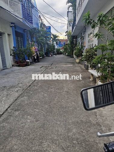 Nhà full thổ cư 4.5x11m, 3,75 tỷ, Hẻm xe hơi, 5 Phút đi Lotte Q7