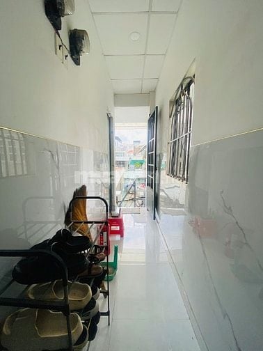 Cho Thuê Phòng 290/152A LÝ THÁI TỔ, Q.3, 4mX5m, Có Máy Lạnh, WC Riêng