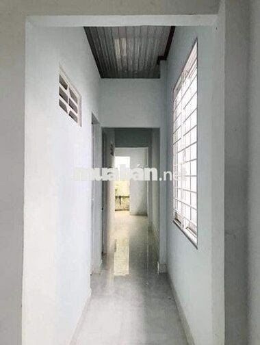 Bán nhà Gấp Ở hóc Môn 880tr có SHR Rộng 122m2 Chủ kẹt gấp lắm rồi !