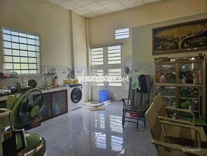 Nhà giá rẻ tân hiệp 18, hóc môn 100mz2 , 928 triệu , sổ hồng riêng