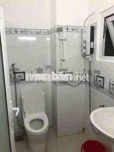 chính chủ 3tr5 bình thạnh full nt ko phí dịch vụ