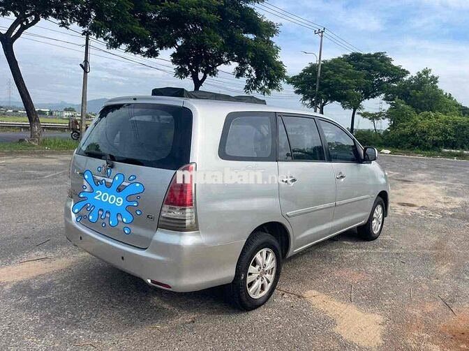 Toyota Innova 2019 2.0G - 10954 km