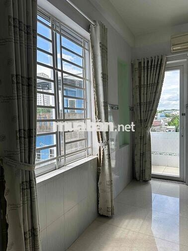 Giường Ký Túc Xá Sạch Sẽ, Thoáng Mát Gần Đại Học Thủ Dầu Một