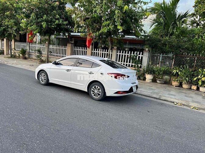 Hyundai Elantra 2019 1.6MT - 10253 km