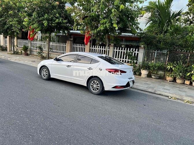 Hyundai Elantra 2019 1.6MT - 10253 km