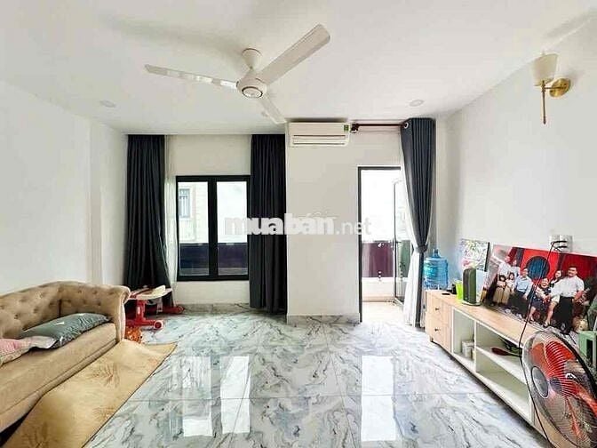 Nhà phố 3 tấm sân thượng 5x10m - Đường xe hơi tới cửa - KDC Văn minh