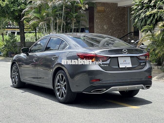 Mazda 6 2.0 Premium 2019 Màu Xám Đẹp Keng Như Mới