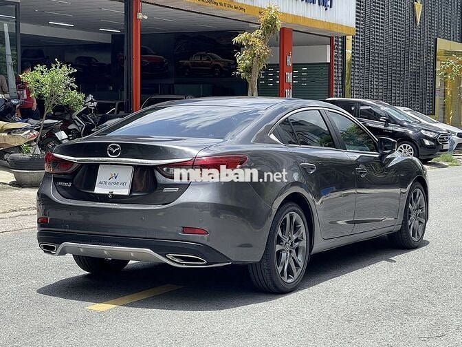 Mazda 6 2.0 Premium 2019 Màu Xám Đẹp Keng Như Mới