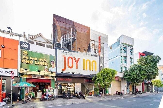 Mặt bằng kinh doanh 25m2 đường Cộng Hoà ngay Ngã Tư