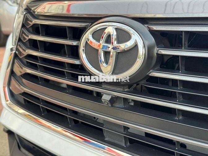 Siêu phẩm Innova tự động 2021 xe đẹp đi siêu lướt
