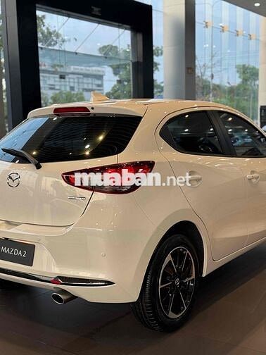 Mazda 2 Sport Luxury Trả trước chỉ 140 Triệu