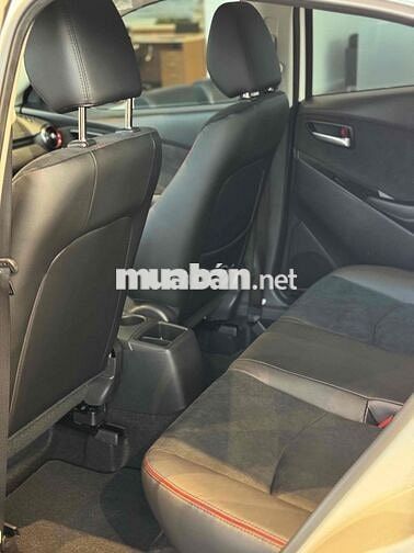 Mazda 2 Sport Luxury Trả trước chỉ 140 Triệu
