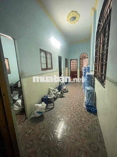 Cho thuê xưởng hơn 650m2 có cẩu trục 3T gần cầu lộc lâm,chợ thanh hoá,