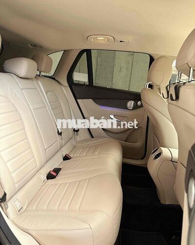 Mercedes Benz GLC 200 4MATIC sx 2020 - 28.000km