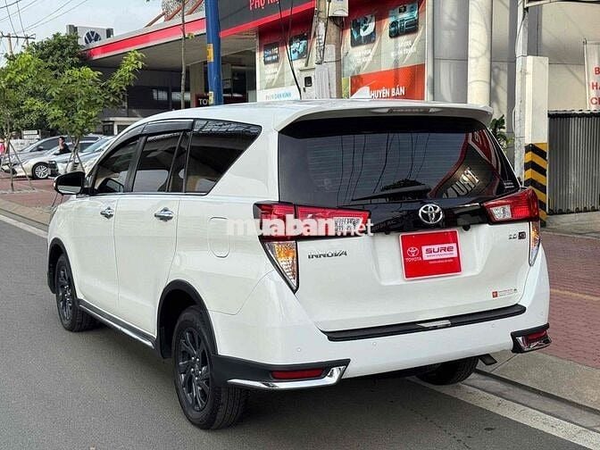 Siêu phẩm Innova tự động 2021 xe đẹp đi siêu lướt