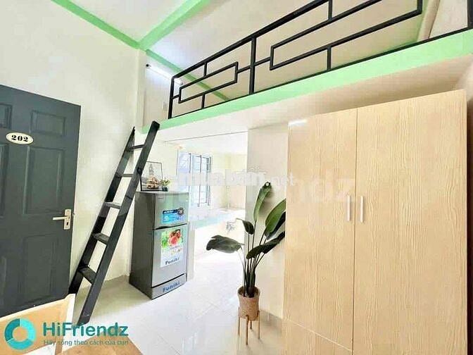 Dạng Duplex Ban Công Full Nội Thất Ngay Sát Cầu Nguyễn Văn Cừ