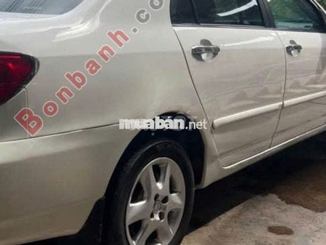 Toyota Corolla altis 1.8G MT 2004 - 135 Triệu