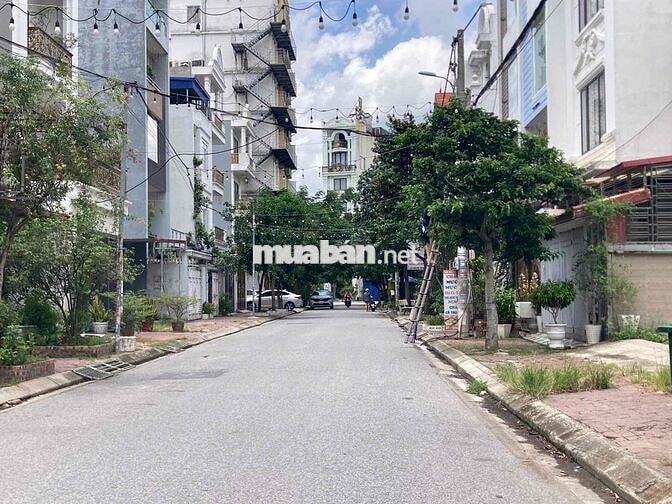 Bán đất Tây Trung Hành gần Karaoke Phương Tiến Thành