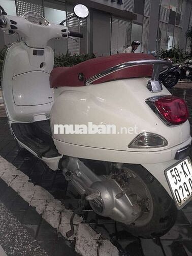 Cần tiền chữa bệnh bán xe