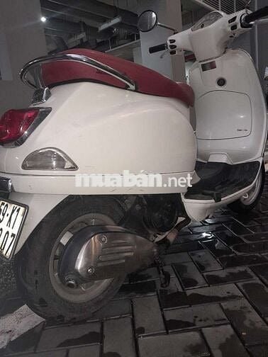 Cần tiền chữa bệnh bán xe