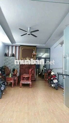 Nhà mặt tiền kinh doanh ngay sân vận động phường Đông Hòa Tp Dĩ An