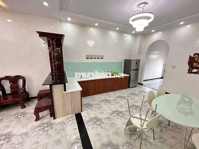 Cho thuê nhà mái thái 4pn cạnh khu dân cư Hiệp Thành 1