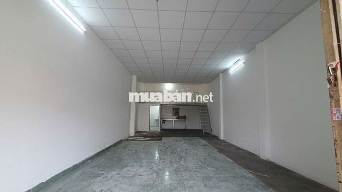Mặt bằng kinh doanh 70m2 mặt tiền đường Đình Phong Phú, tp thủ Đức